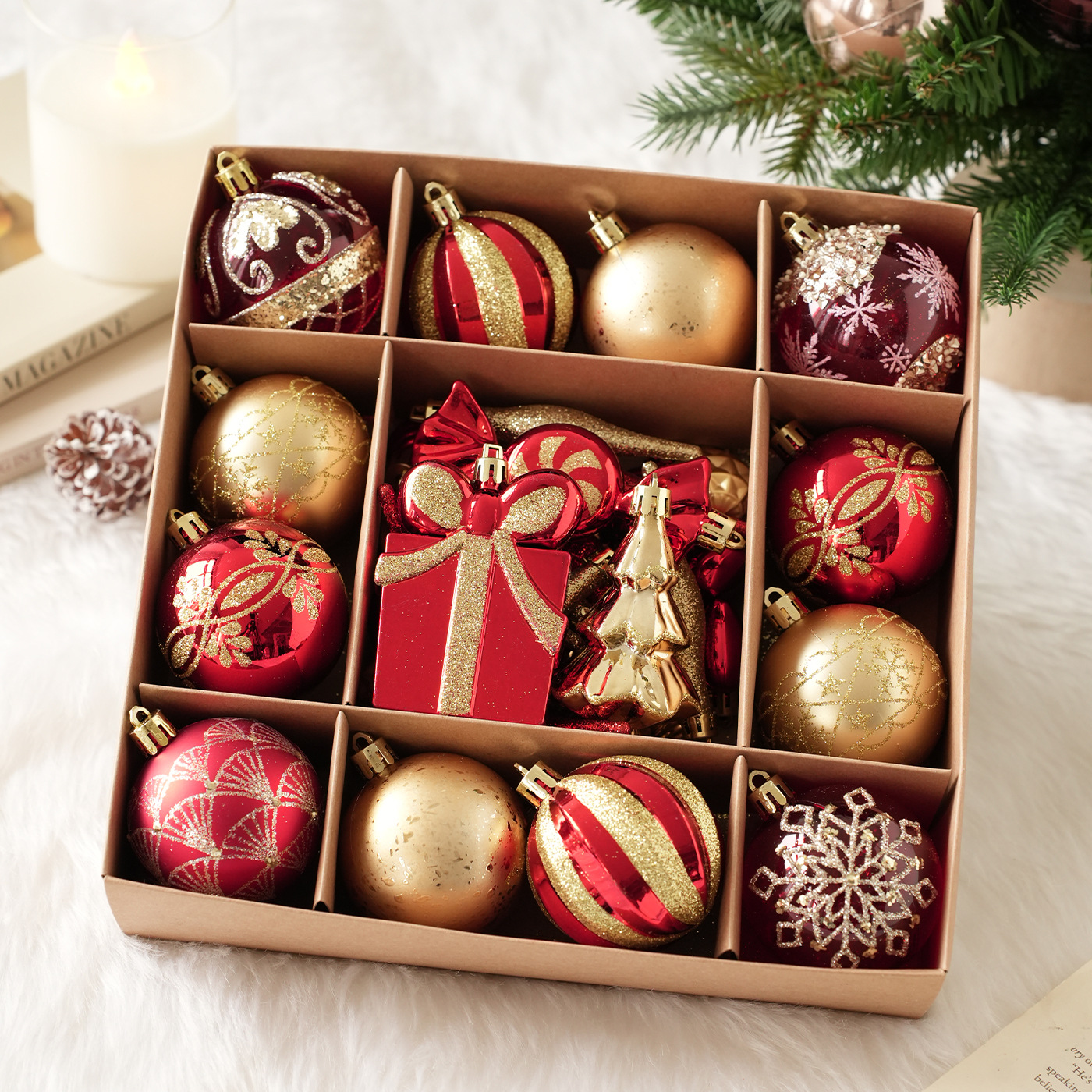 Nuevos productos transfronterizos paquetes de colgantes de bolas de Navidad en caja decoración de árboles de Navidad decoración de atmósfera de vacaciones decoración de colgantes en stock image 4