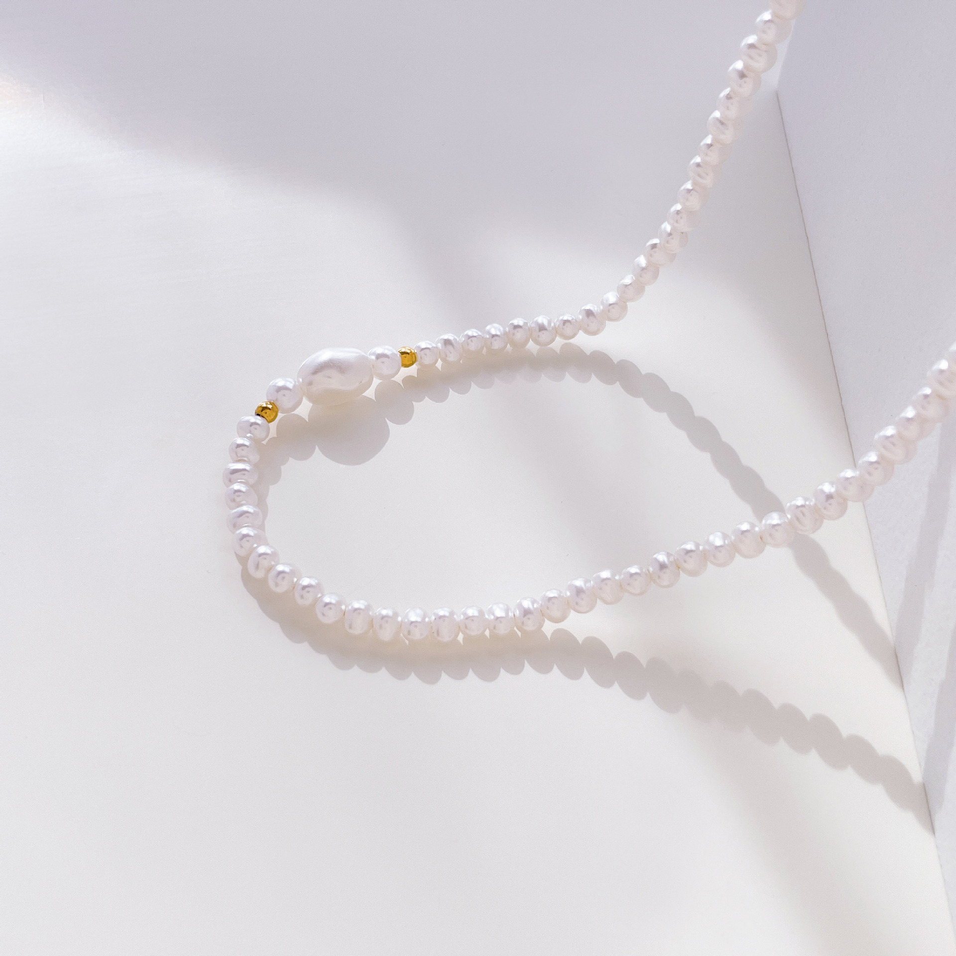 12g Weight Necklace Classification 1 Piece Quantity Banquet Occasion Freshwater Pearl, Titanium Steel Material Geometric Pattern Women's Gender Beaded, Plating Design Elegant Style Elegant Geometric Freshwater Pearl Titanium Steel Beaded Plating Necklace 2