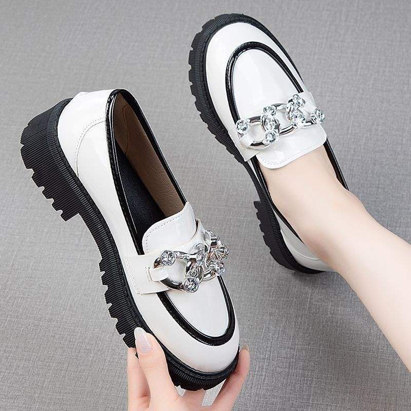 品牌单鞋女2025新款百搭软底一脚蹬乐福鞋英伦风圆头皮鞋