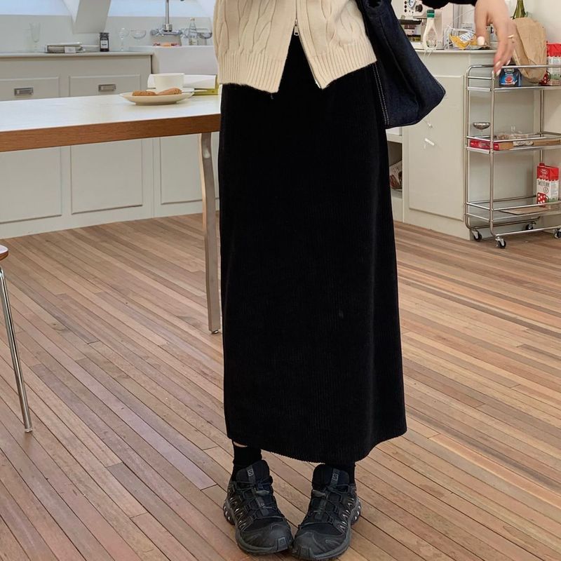 加绒灯芯绒A字半身裙女秋冬胖MM松紧高腰直筒裙子显瘦长裙纯色潮|undefined