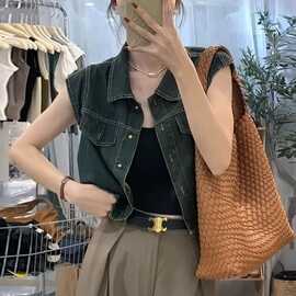 牛仔马甲背心女夏季2026新款洋气别致时髦马夹薄款无袖上衣女