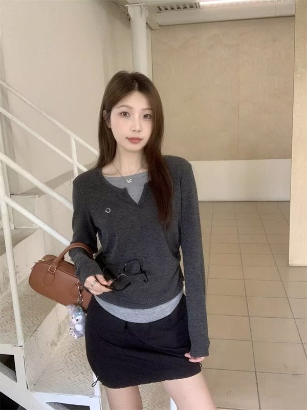 小众设计感假两件撞色拼接长袖T恤女秋季修身显瘦打底衫内搭上衣|undefined