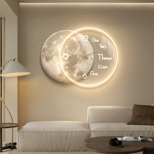 侘寂风客厅装饰画月球LED灯沙发背景墙挂画高级感餐厅壁画带钟表