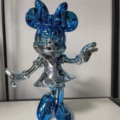 創意の軽豪華なネットの赤い迎賓のミッキーのミニーの公仔の潮流は子供の部屋の漫画の客間の店の装飾品を並べます。