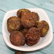 无核甘草梅饼甘草李饼酸酸甜甜梅子梅肉话梅干散装酸的小零食李饼