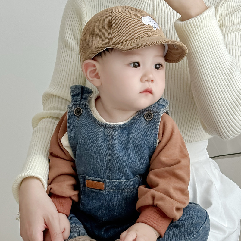 Primavera y otoño ajustable sombrero de pato para bebés, sombrero de béisbol universal para niños y niñas, sombrero de protección solar de primavera y verano