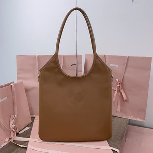 ԭ�SƤ�¿�miu���͹ņμ�ivyُ���ţƤҸ�°�hobo���ݵ�����Ů��