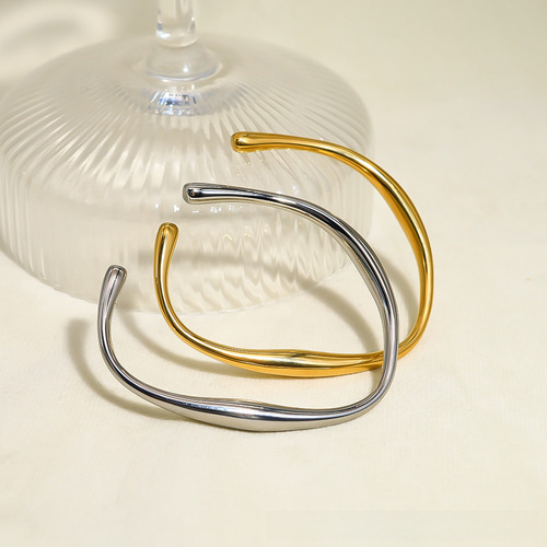 Light luxury versatile high-end INS niche style women's 18K gold-plated titanium steel irregular-shaped open bracelet