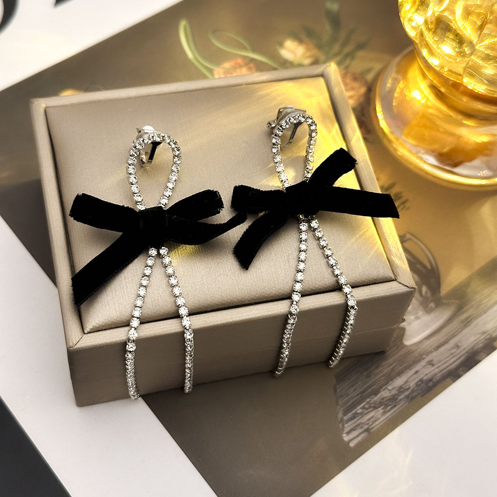 Pendientes simples con lazo de diamantes, sin orejas perforadas, sin dolor, pendientes de alta calidad, pendientes de temperamento de nicho de moda coreana, mujeres