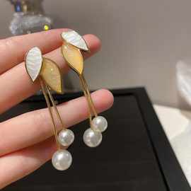 珍珠叶子长款流苏耳环 韩国气质网红耳饰个性设计感耳坠