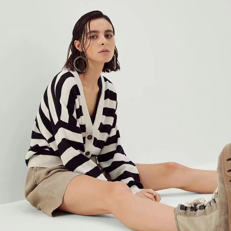 Nanyou Autumn and Winter Women's Cardigan BC New Thread Knitted Beaded Striped V-Neck Sweater Knitted Sweater Lazy Loose