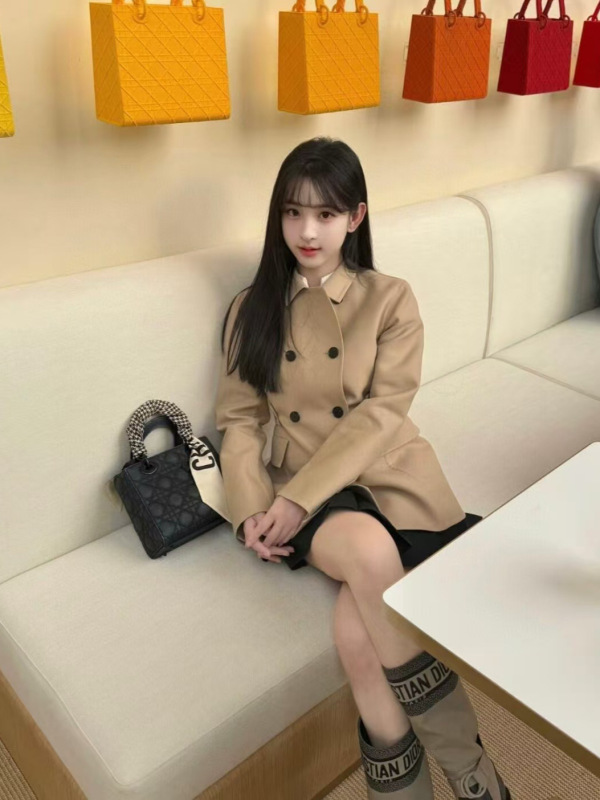 高品质~秋冬短款风衣女轻职风优雅干练翻领双排扣女装上衣外套女|undefined