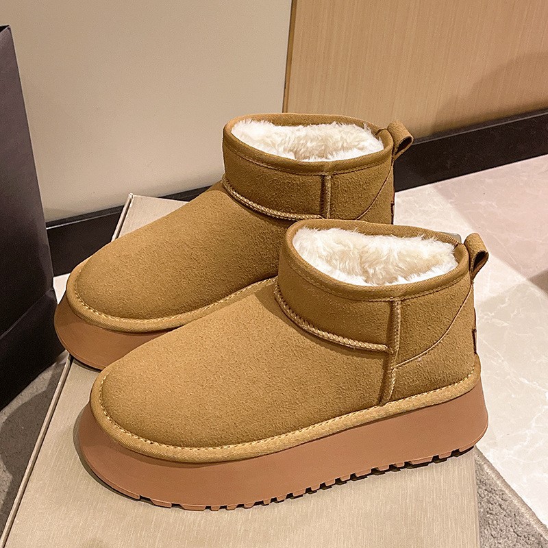 Zapatos de algodón gruesos para mujeres con una base gruesa de vello botas de moda Martin 2025 nuevas botas de nieve casuales y cómodas antideslizantes retro para mujeres