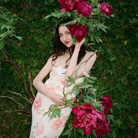 美系RE24年春夏新款法式纯欲风浪漫荷叶印花V领斜裁鱼尾裙连衣裙