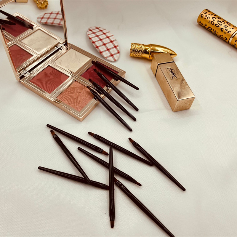 Venta directa de fábrica cepillo de labios pequeño cepillo de ojos negro cepillo de maquillaje cepillo de sombra de ojos accesorios de maquillaje herramientas de maquillaje ACCESORIOS DE MANICURA