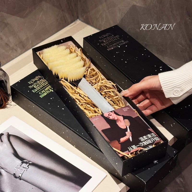 KONAN松塔猪鬃毛长柄沐浴刷洗澡刷身体按摩刷后背沐浴刷清洁刷代|undefined