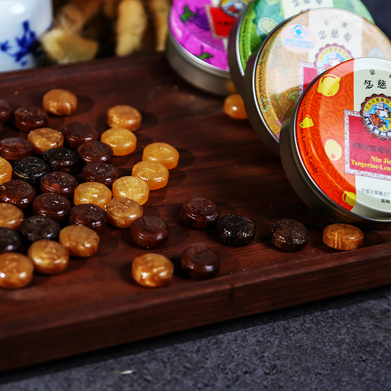 泰国进口京都念慈菴枇杷糖薄荷糖60g 水果硬糖润喉糖休闲零食批发阿里巴巴