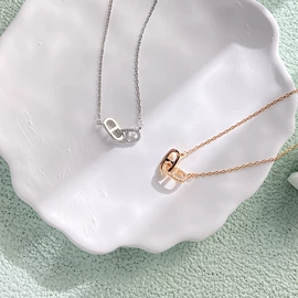 项链;手链;耳钉