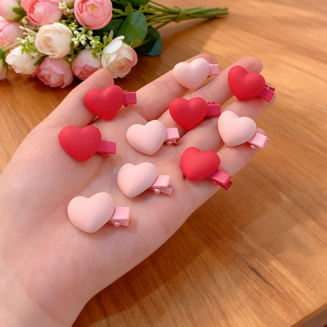 Fermaglio capelli cuore rosa accessorio frangia donna_voghion.com