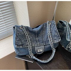 新しいレトロデニムメッセンジャーバッグ大容量バッグ女性ニッチチェーンバッグ脇の下ショルダーバッグウォッシュデニムバッグ