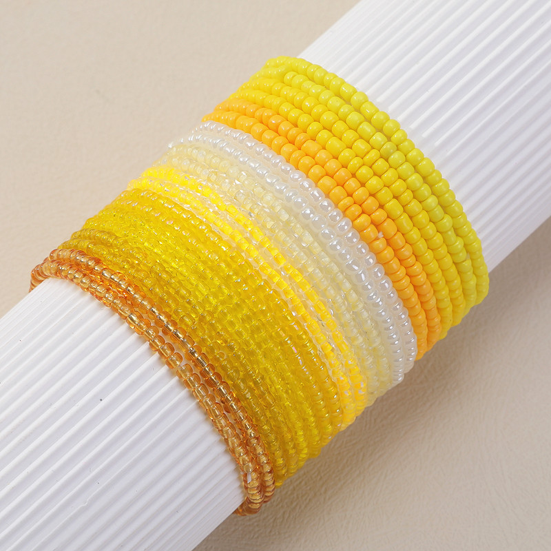 Manufacturer's Best-Selling Fashionable Simple Personalized Bracelet Gradient Color Millet Bead Bracelet Beaded Bracelet Girls Hand Jewelry Glass