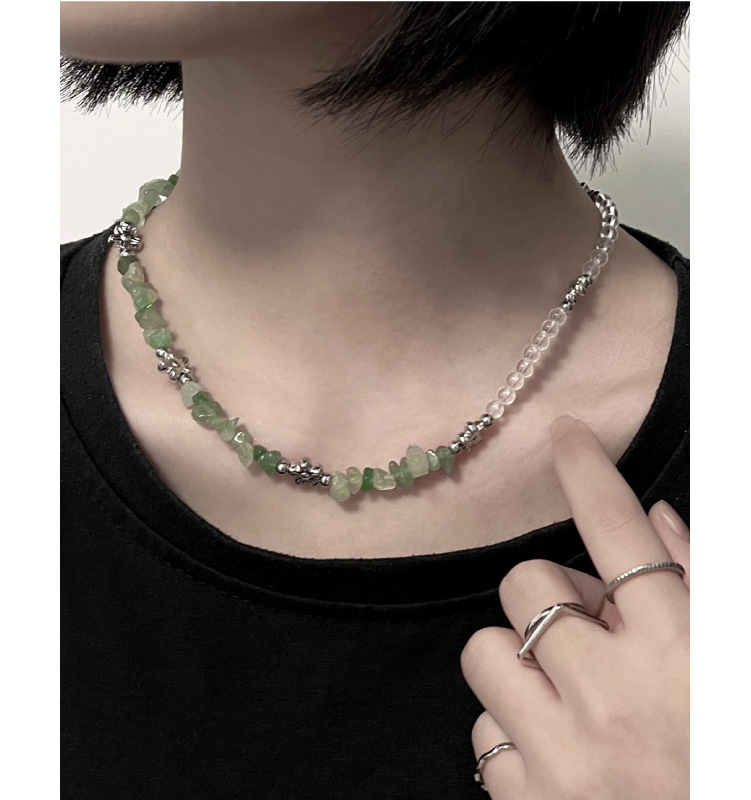 Multi-element Cyan Gravel Flower Necklace Women's Design Stitching Necklace Ins Advanced Internet Celebrity All-match Clavicle Chain display picture 3