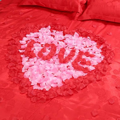 Simulated Rose Petal Valentine's Day Proposal Romantic Wedding Room Wedding Decoration Flower Petal Atmosphere