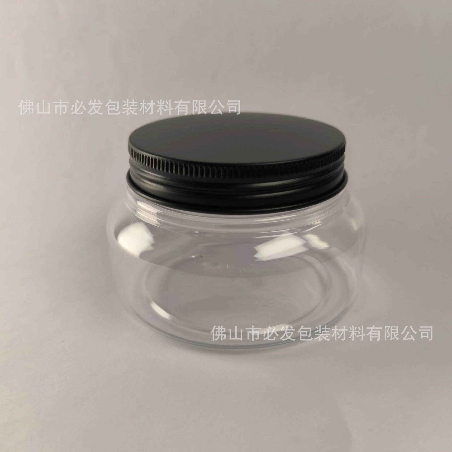 200g; Botella transparente de 200g + tapa de aluminio negra; mascota