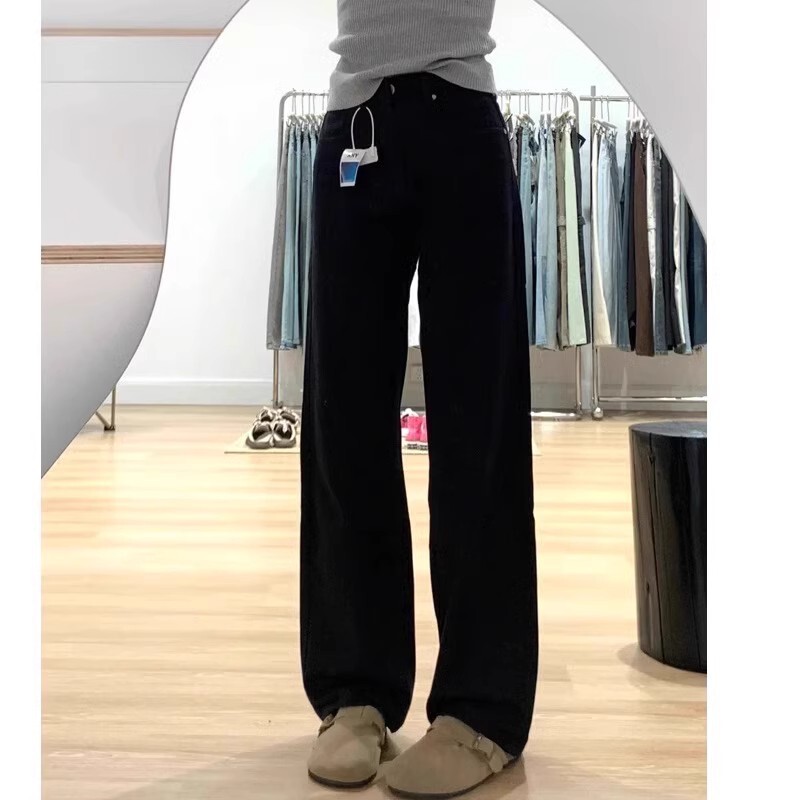 Pear-Shaped Figure Black Straight-Leg Jeans for Women, Autumn and Winter, Plus Size, High-Waisted, Loose, Hip-Covering, Slimming, Wide-Leg Pants