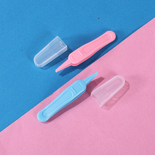 Cross-border supply of baby care set, travel portable nail clipper set of four, scissors and tweezers set