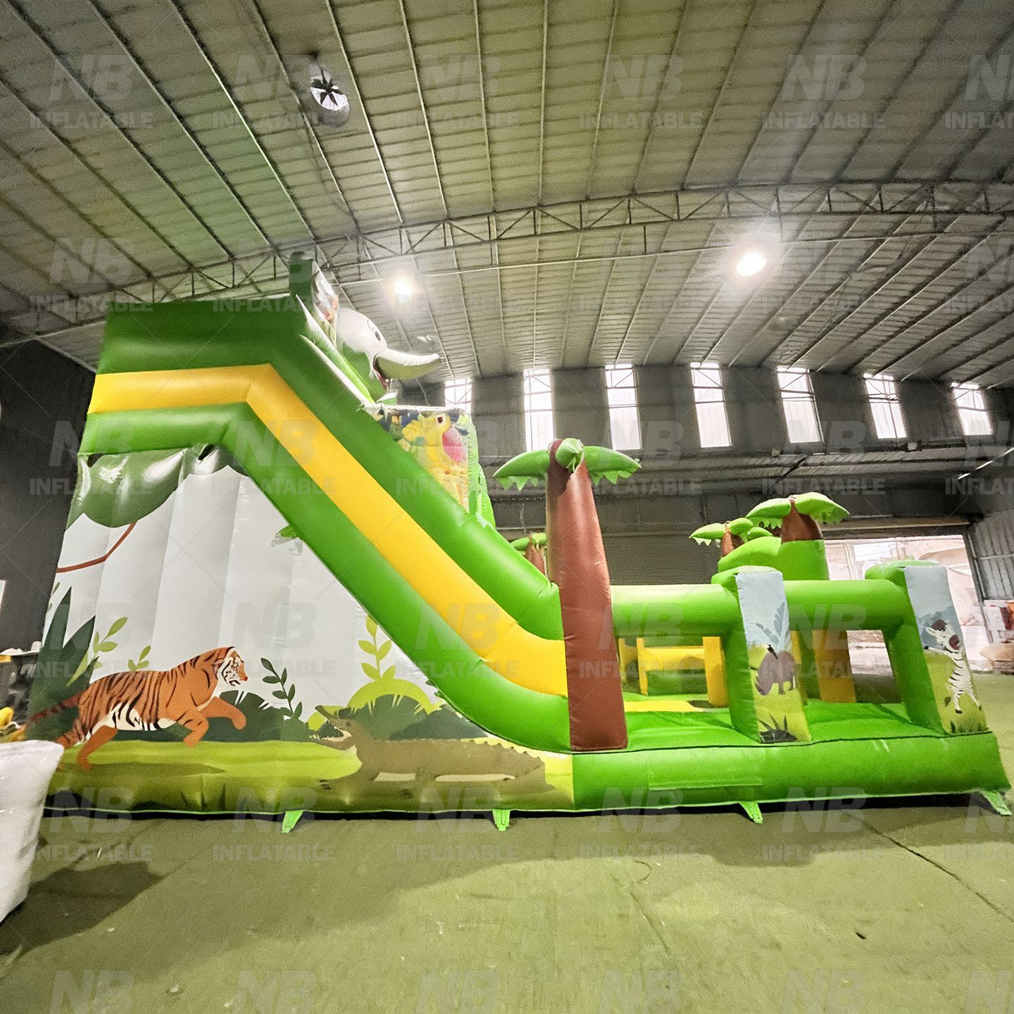 Gran castillo infláble al aire libre cama de salto interior atrio de centro comercial en línea deslizante deslizante barraca Fuerte travieso