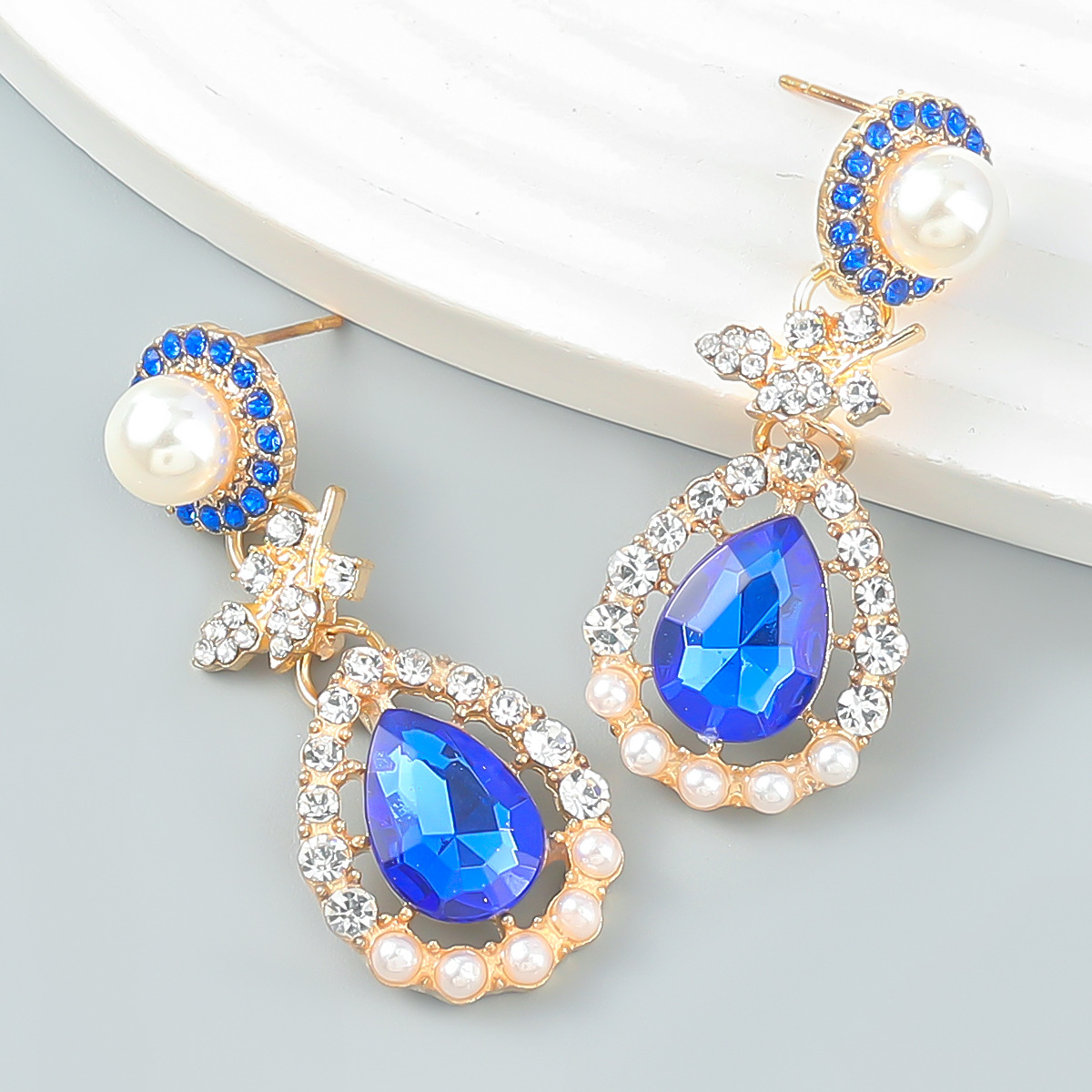 Fashion Blue Alloy Diamond And Pearl Drop Earrings