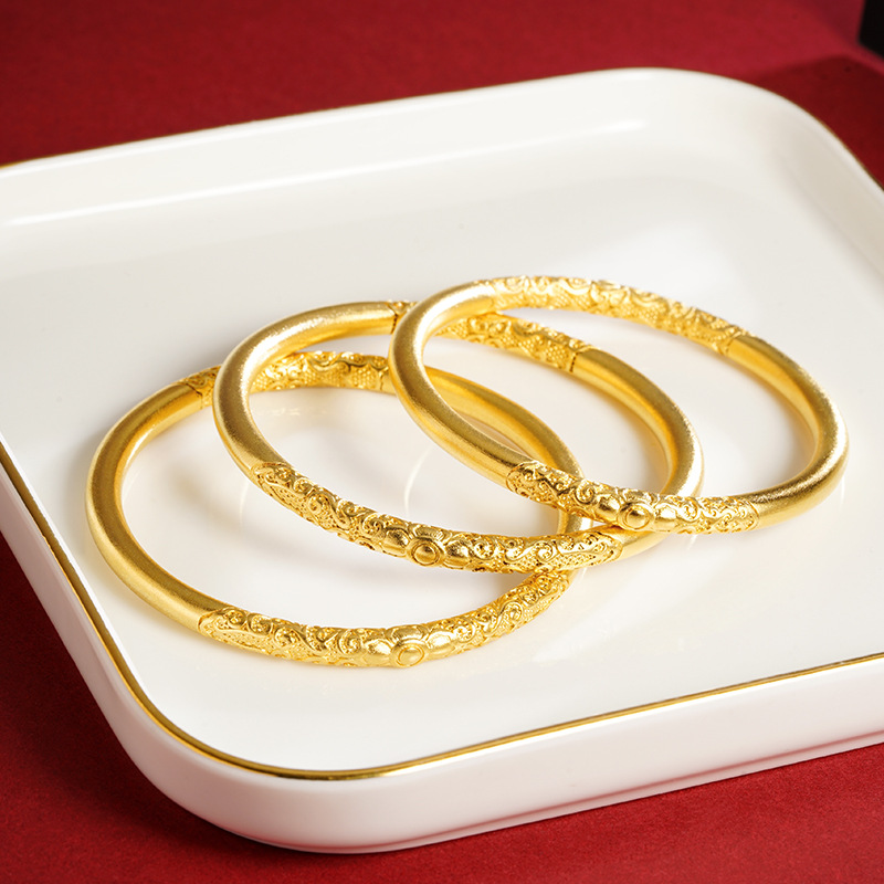 Vietnam Sajin Gufa flor roja de oro rojo pulsera de hierba joyas de aleación de latón no se desvanecen anillo pulsera de simulación