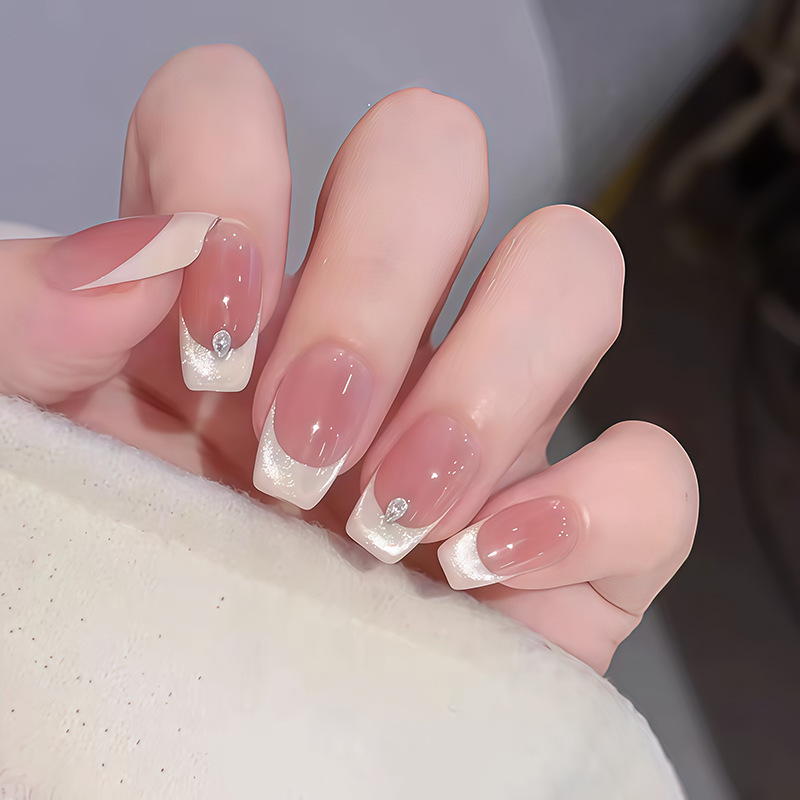 【White Moonlight】Simple White French-Style Nude Blush with Crushed Diamond Embellishments, Gentle and Girly Feel, Purely Handmade Wearable Nails 【White Moonlight】Simple White French-Style Nude Blush with Crushed Diamond Embellishments, Gentle and Girly Feel, Purely Handmade Wearable Nails
