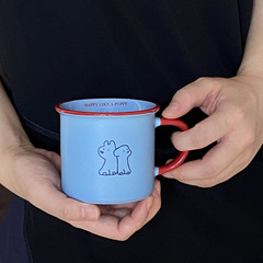 自家製小衆シンプルな青い線子犬が口をひっくり返してマグカップが色カップルのコーヒーカップのコップ270mlにぶつかった