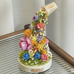 积木花拼装玫瑰花八音盒永生花玩具女孩系列新款七夕礼物缘亿批发