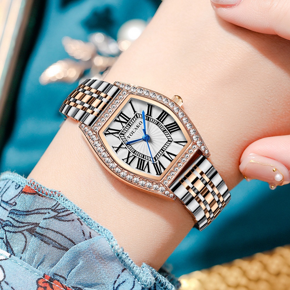 Montre à quartz pour femmes, vente en direct, populaire, incrusté de diamants, classique, aiguille bleue, mode carrée en acier, romaine_voghion.com