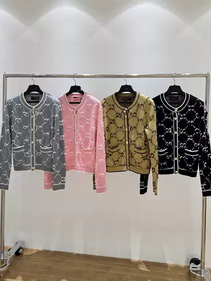 Nanyou Top Version New Stereo Double g Letter Towel Embroidered Jacquard Letter Knitwear Long-Sleeved Cardigan Elegant High Version