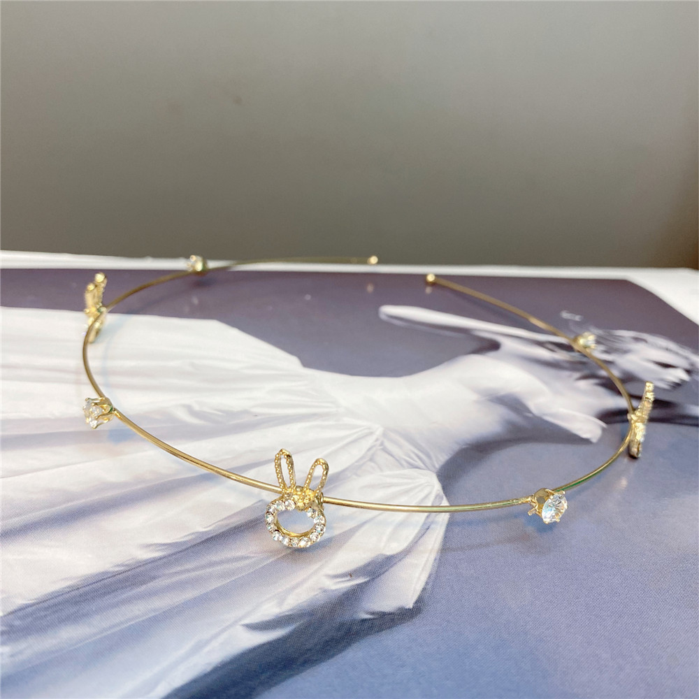 Fashion Three-dimensional Decorative Metal Thin Headband Wholesale Nihaojewelry display picture 4