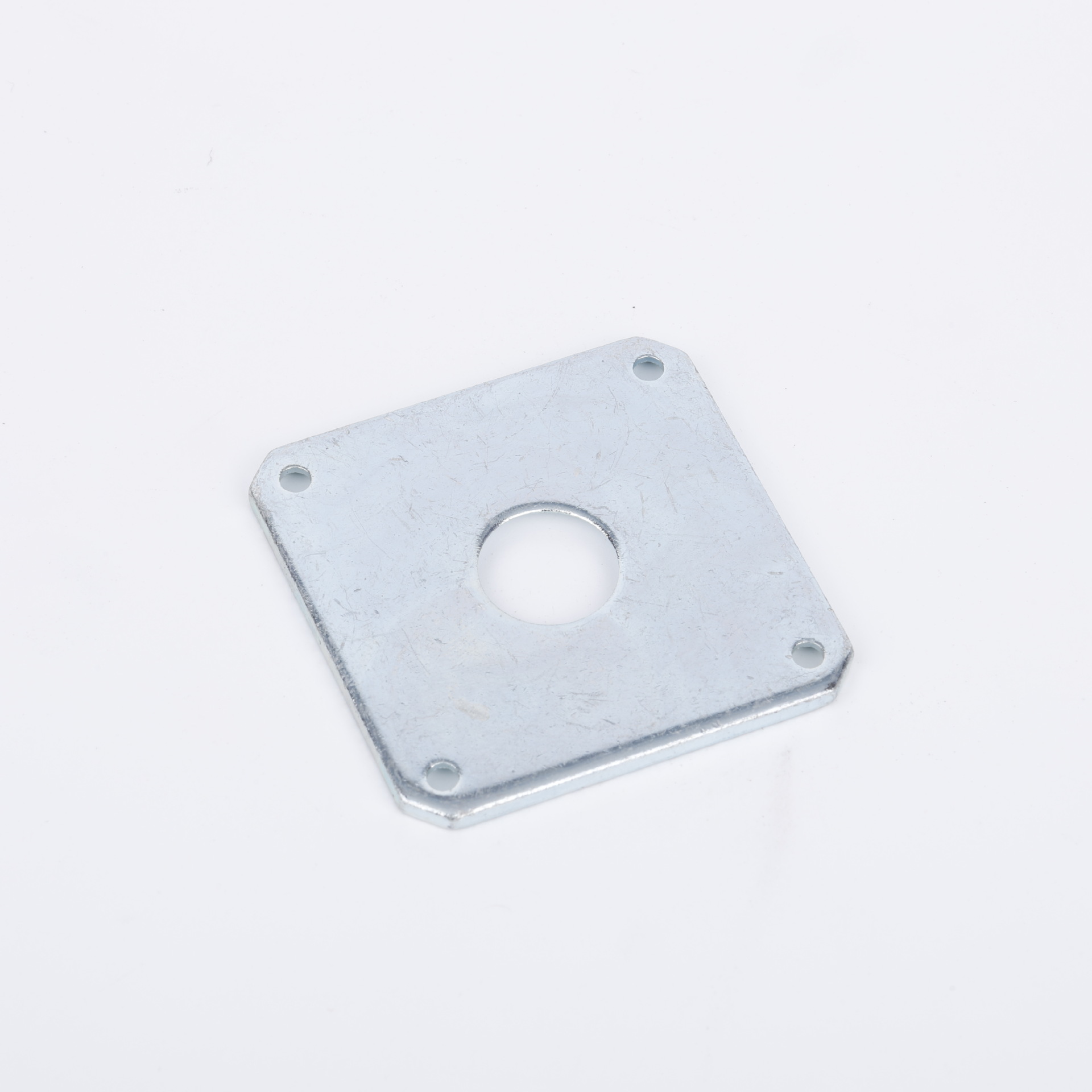 五金冲压件厂家五金冲压件加工灯具配件不锈钢冲压件铝冲压件批发