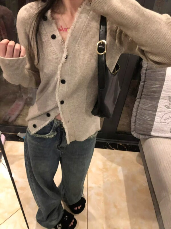 v领针织开衫女秋季2025年新款修身气质女单排扣内搭毛衣打底上衣|undefined