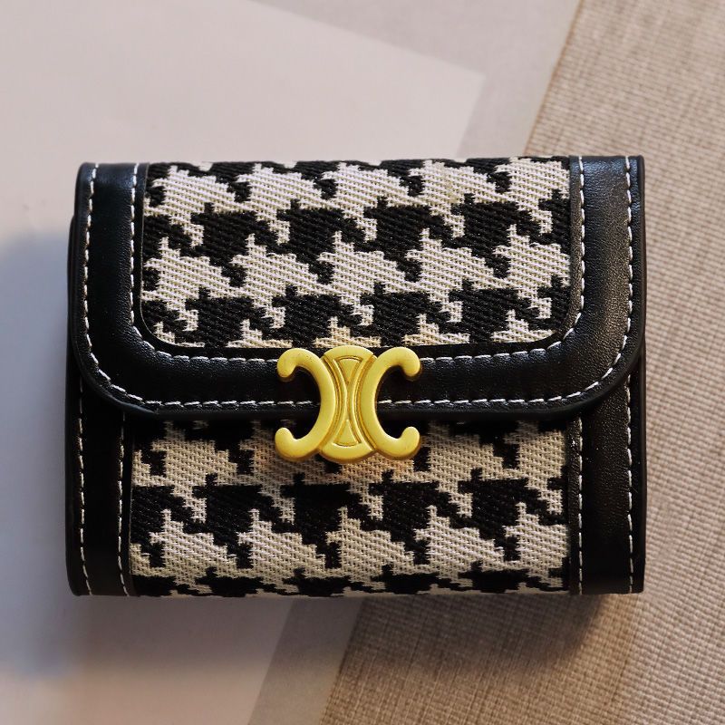 Titular de la tarjeta exquisita de las mujeres de gama alta 2023 nueva cartera corta multi-tarjeta de gran capacidad plegable multifuncional nicho