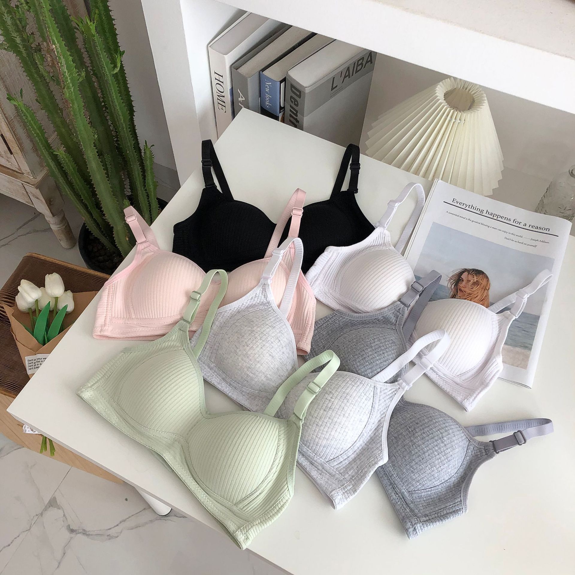 Cross-border Southeast Asian Girls Underwear Senior high school Junior High School Students No Steel Ring Small Chest Gathering Thin Comfortable Bra