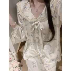 韩系甜美睡衣女款秋季甜美娃娃领卡通印花蕾丝长袖长裤家居服套装