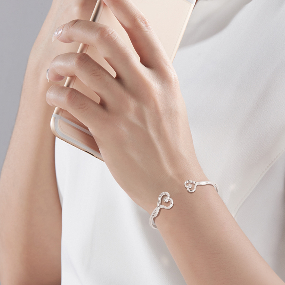 Simple Style Geometric Heart Shape Copper Bangle Rhinestone Copper Bracelets