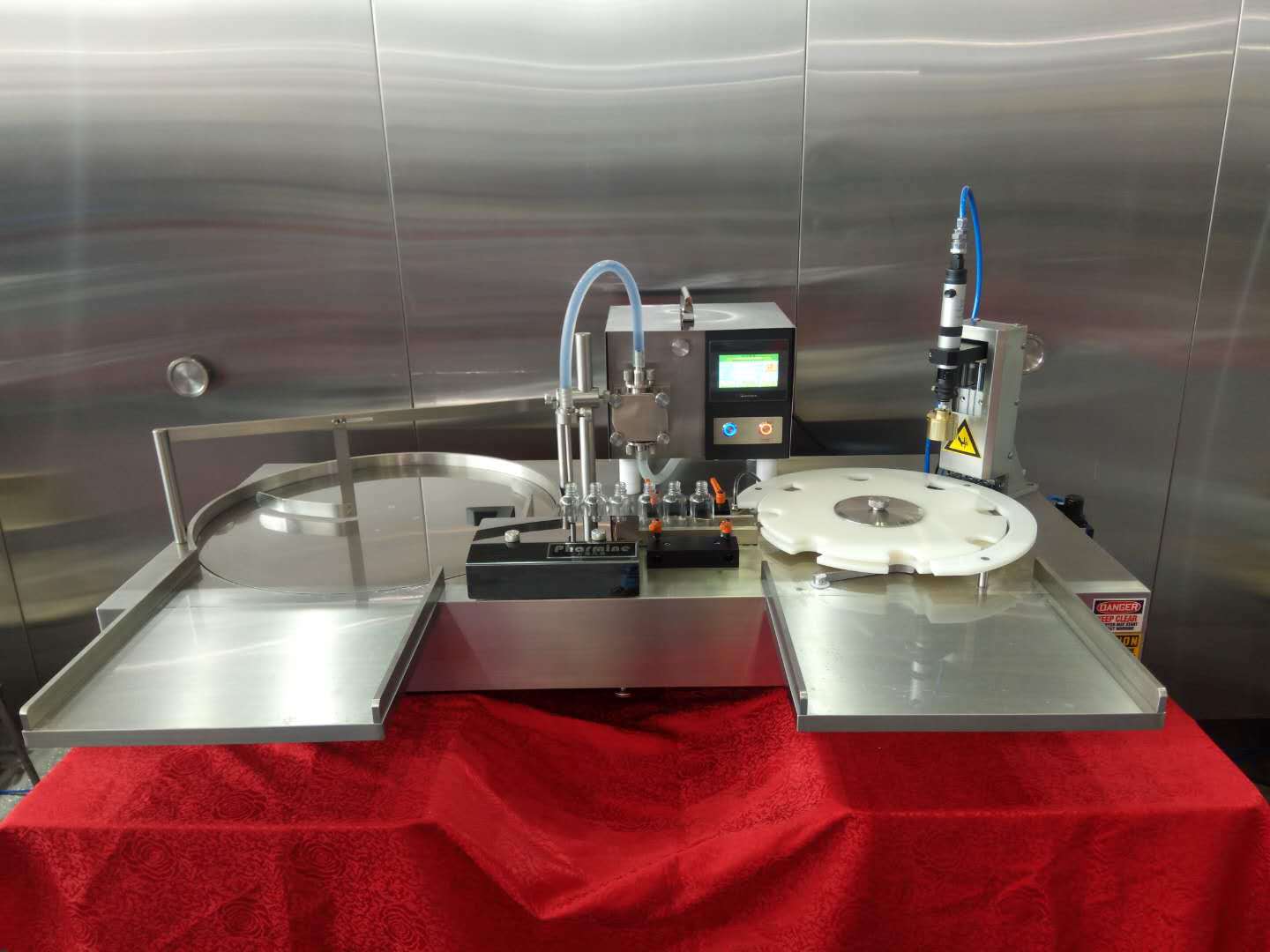 全自动口服液西林瓶 矿泉水塑料瓶 啤酒玻璃瓶理瓶灌装锁盖一体机