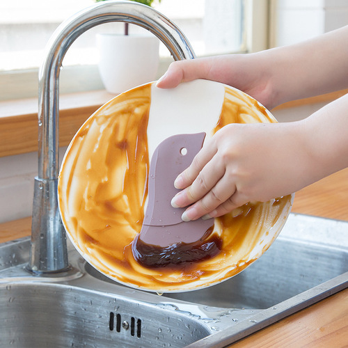 Penguin Soft Blade Scraper Household Kitchen Scraper Grease Board Scraper for Oil Stains Baking Kitchen Gadget