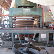 优惠出售【二手热压机】，指接板设备二手热压机机械