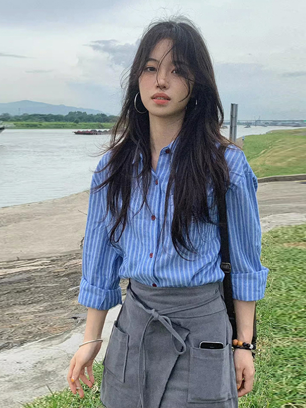 蓝色条纹衬衫2025年新款秋季女装法式气质宽松高级感内搭长袖上衣|undefined
