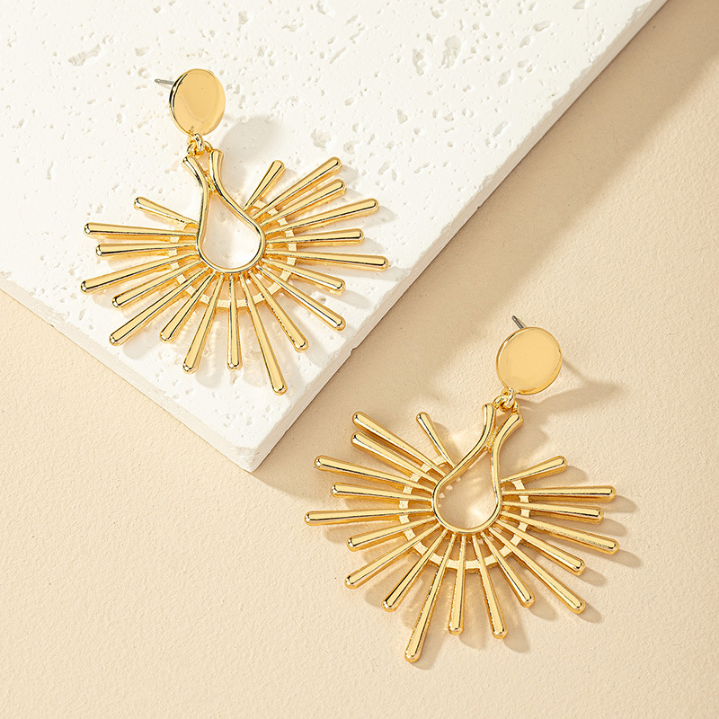 Plating, Hollow Out Design 1 Pair Elegant Retro Water Droplets Plating Hollow Out Alloy Drop Earrings
